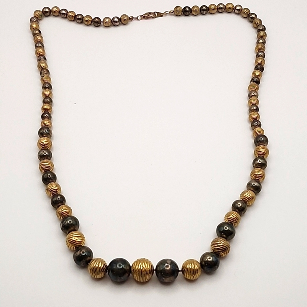 Vintage Women's Necklace Made in Korea 14" Drop